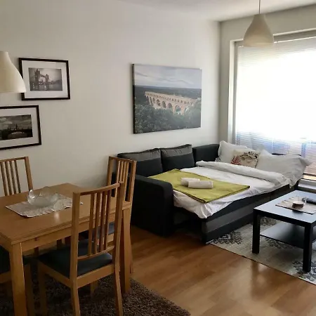 Bl View Apartment, 24hr Self Check-in, Free Private Parking, Panoramic View From Balcony, 5-minute Walk To Centre * Bańska Bystrzyca