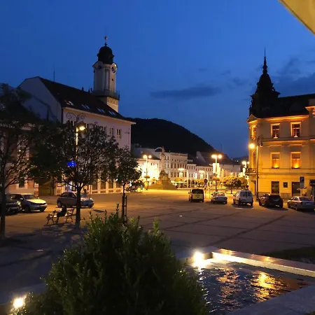 Bl View Apartment, 24hr Self Check-in, Free Private Parking, Panoramic View From Balcony, 5-minute Walk To Centre Apartman